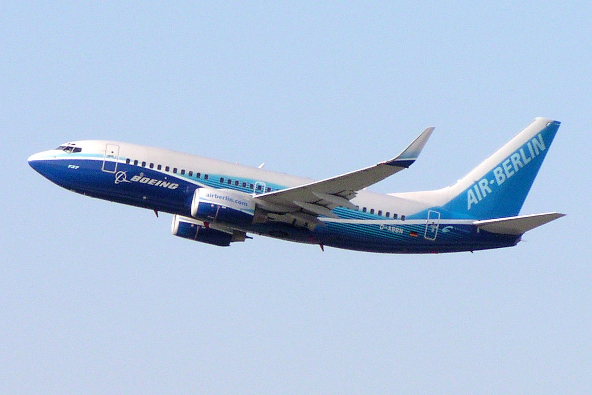 Boeing 737