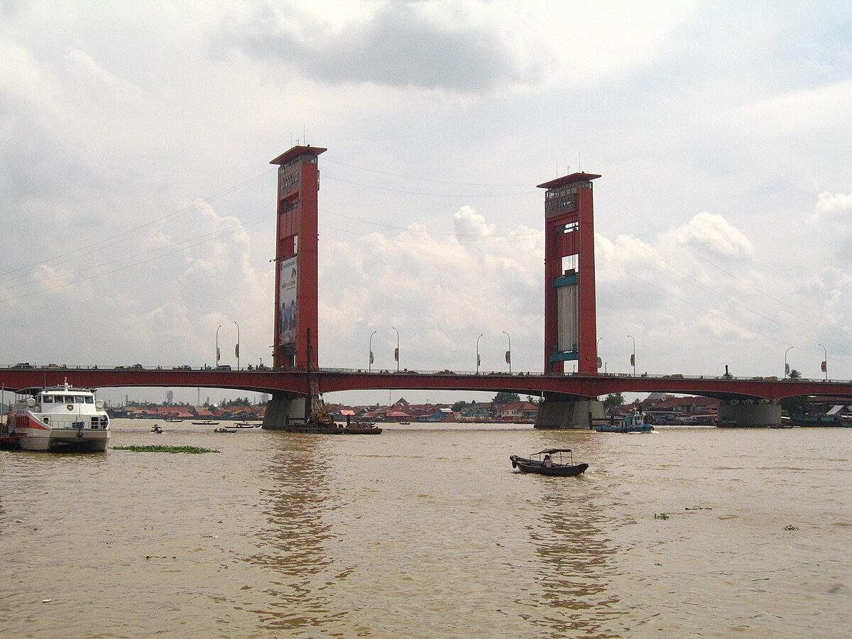 Ampera bridge.jpg