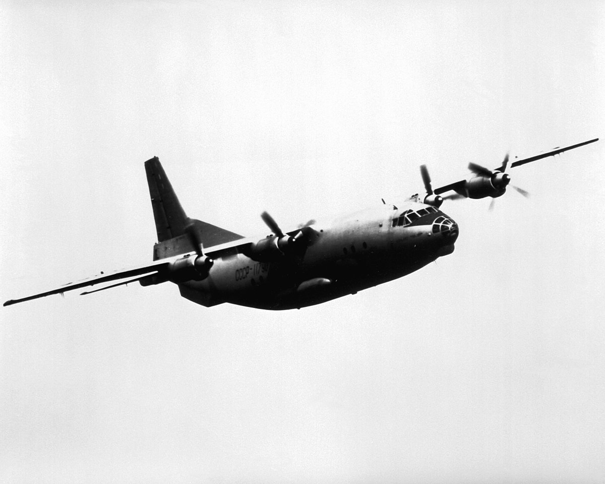 Antonov An-12