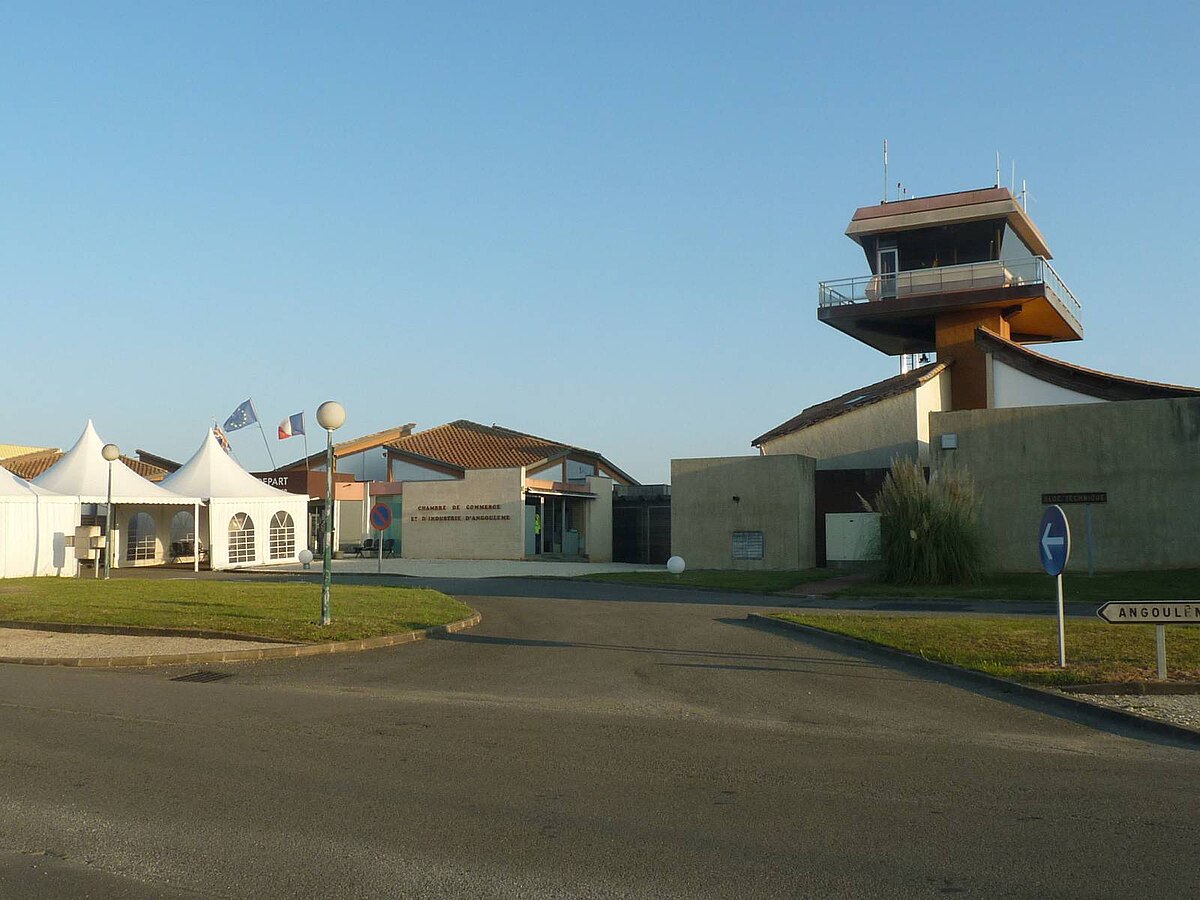 Aéroport international Angoulême-Cognac