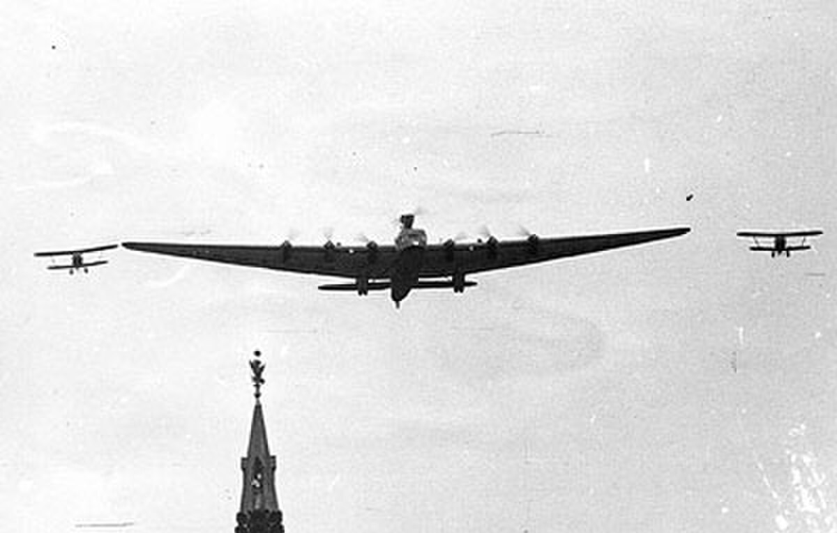 Tupolev ANT-20 « Maxime Gorki »