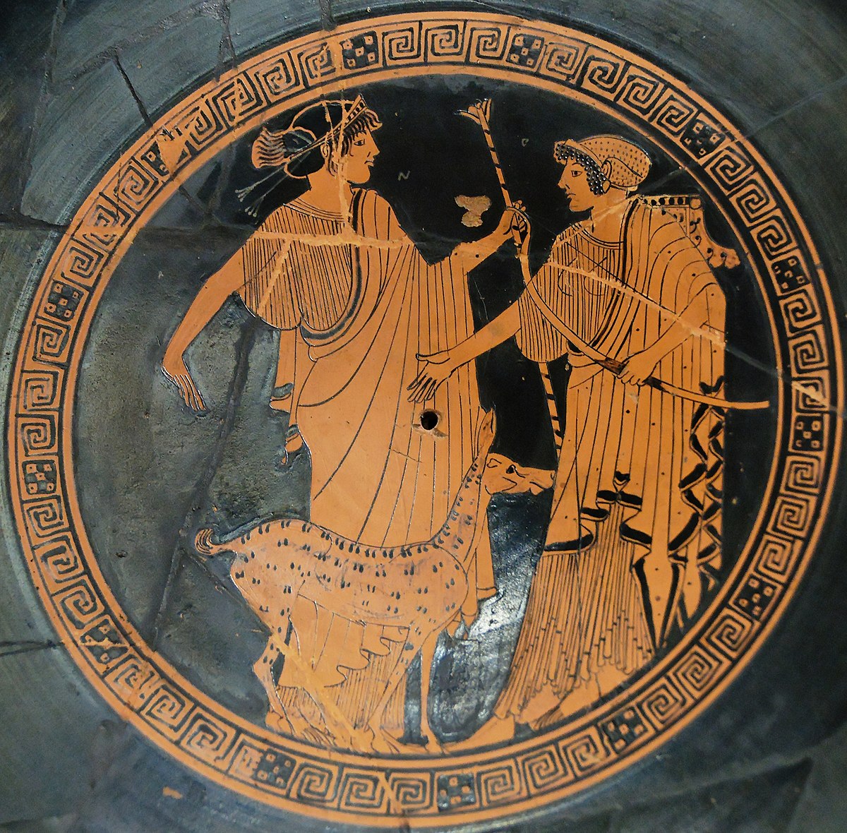 Apollon et sa sœur Artémis, médaillon d'une coupe de Brygos et du Peintre de Briséis, v. 470 av. J.-C., musée du Louvre