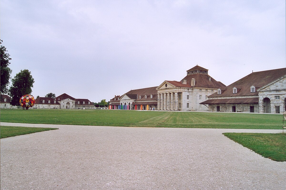 Arc et Senans 03.jpg