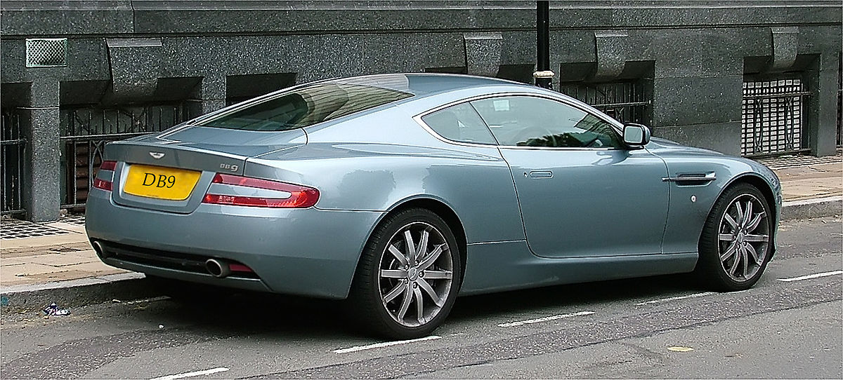Aston Martin DB9 coupé