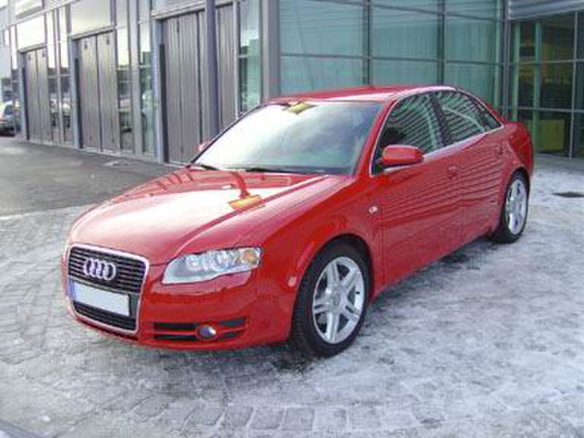 Audi A4 2004 Berline tricorps