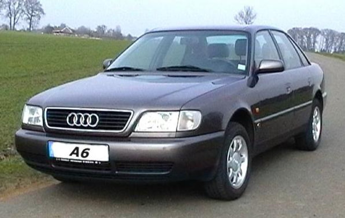 Une Audi A6 (C4) : 1ère génération