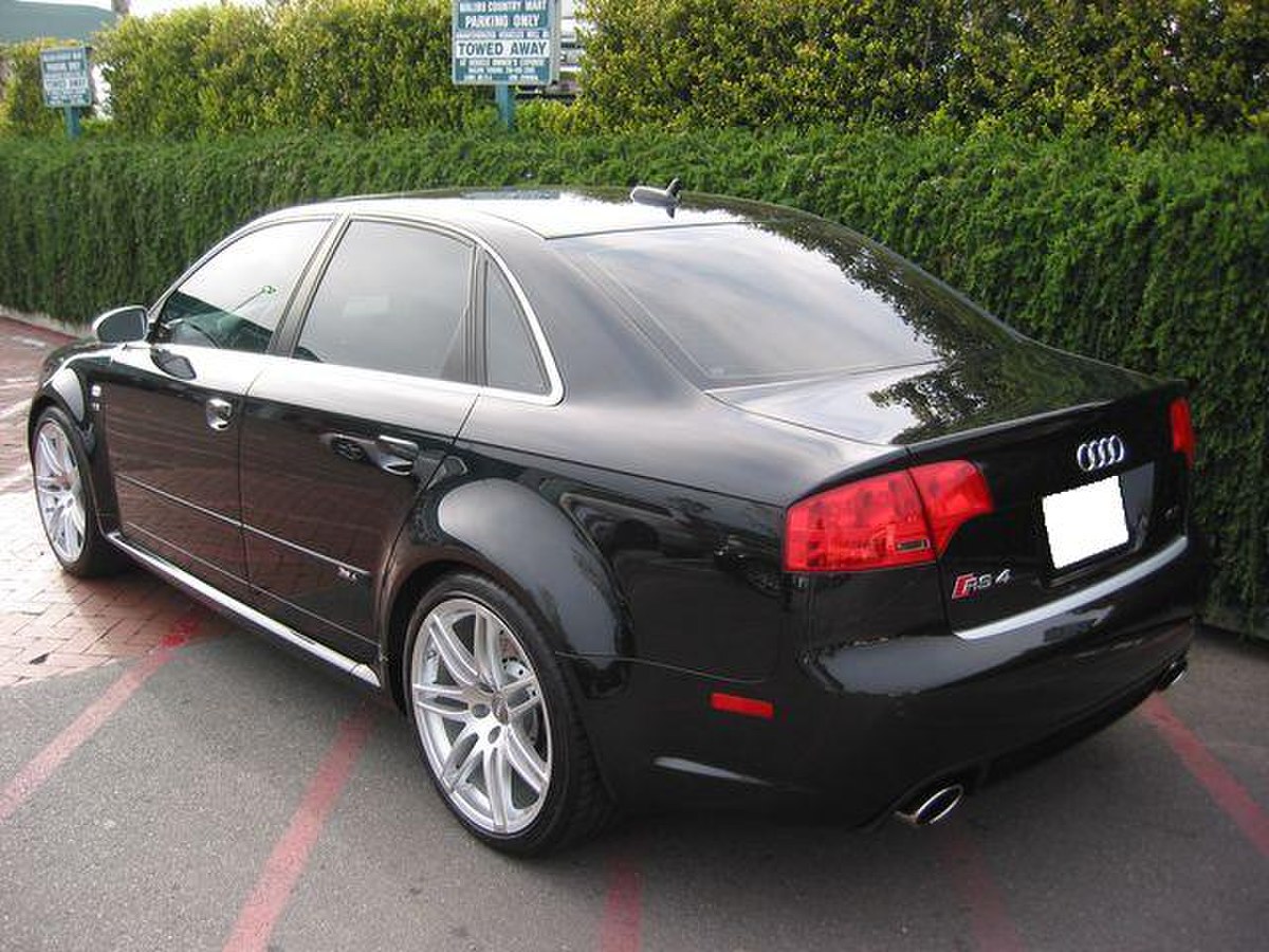 Audi RS4