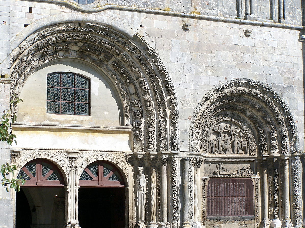 Avallon 008.jpg