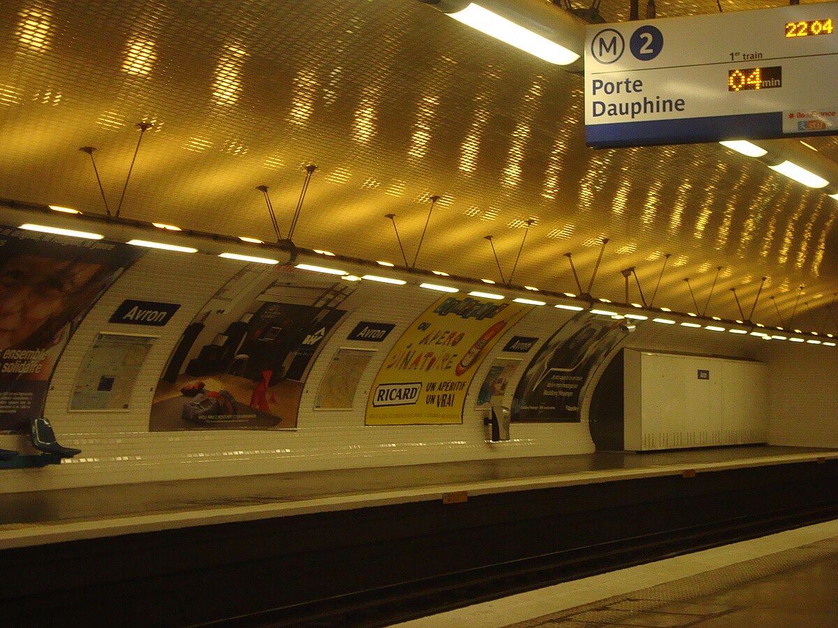 Avron (métro de Paris)