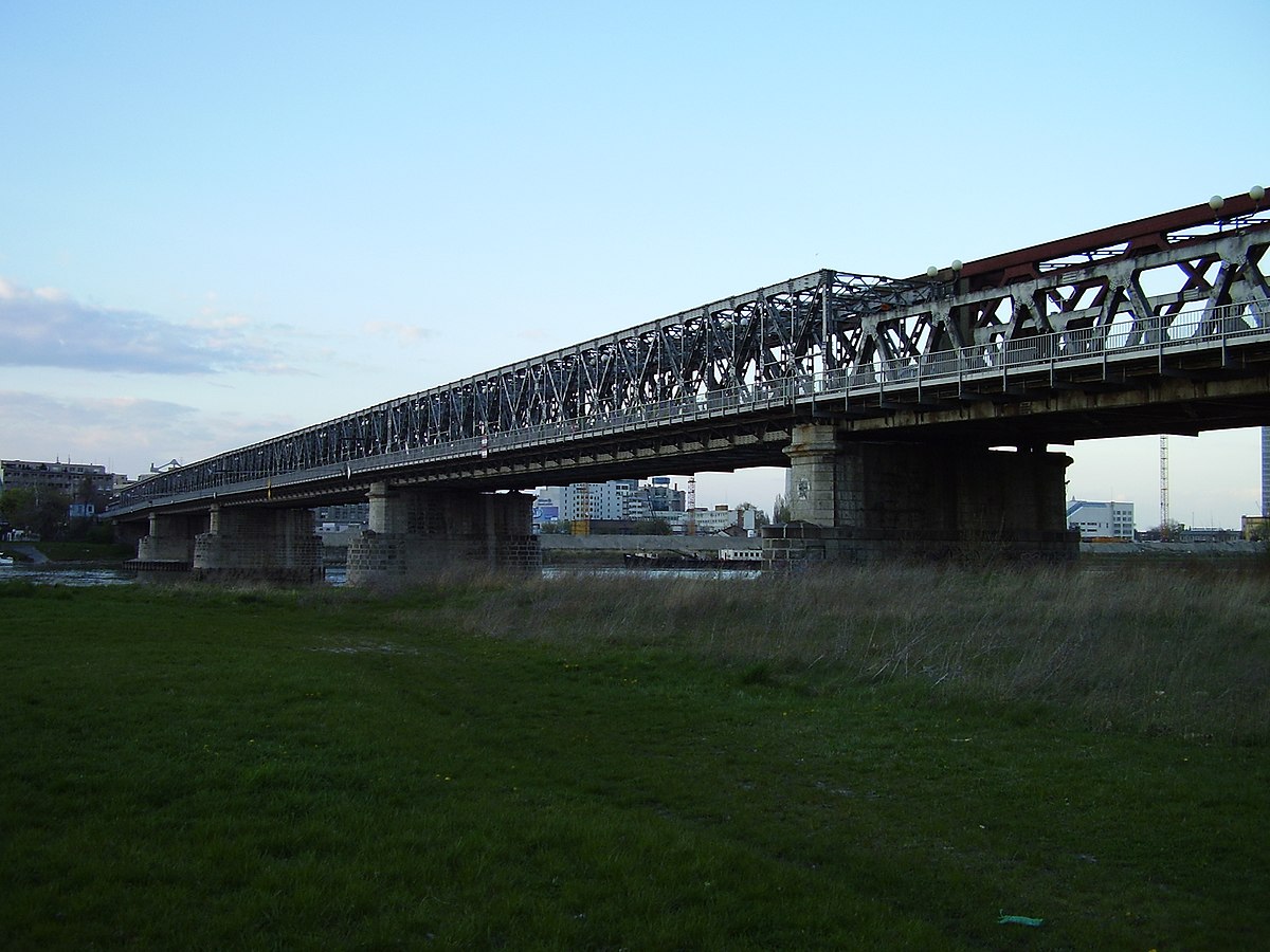 BA-riverfront-17.jpg