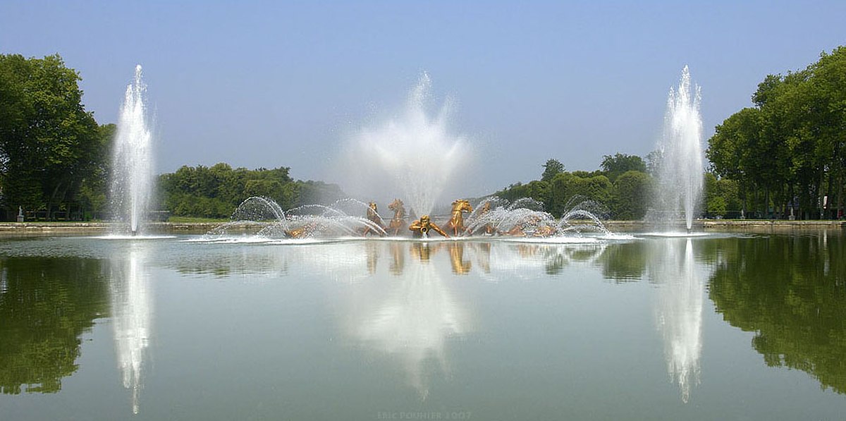 Bassin du Char d'Apollon à Versailles