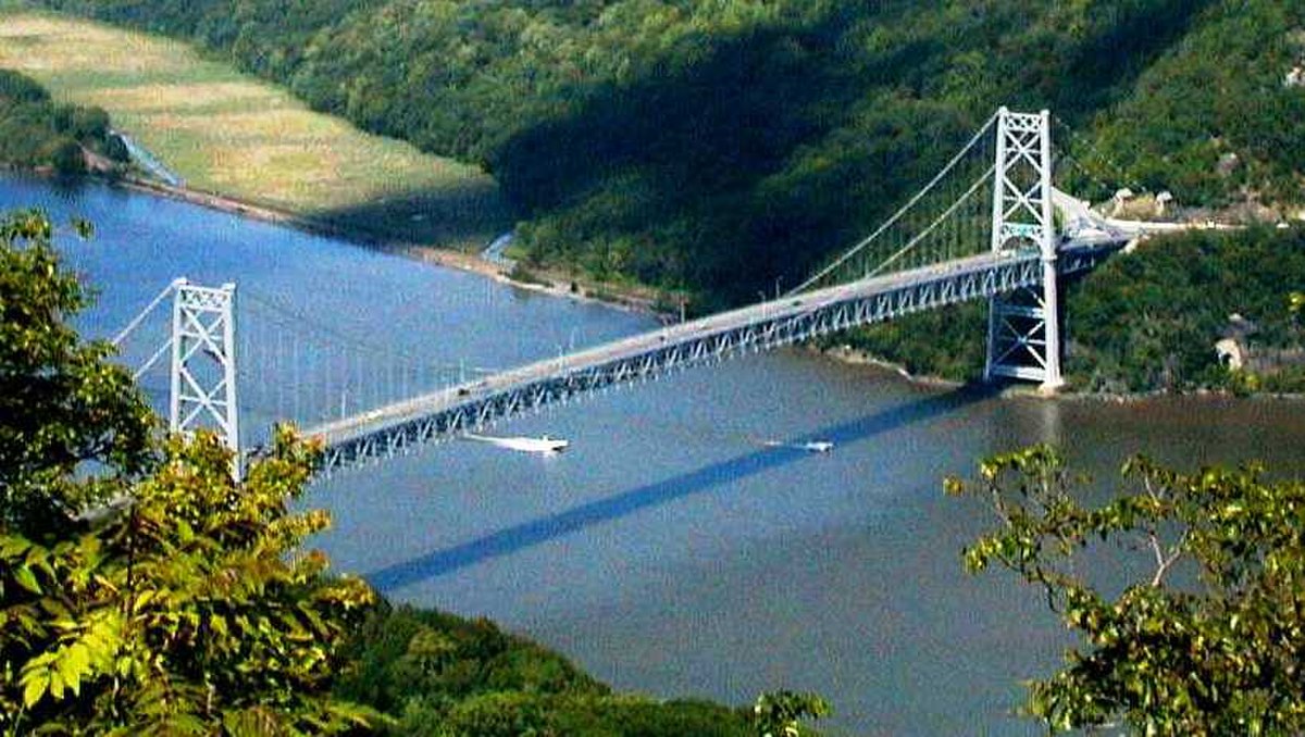 Bear Mtn Bridge crop.jpg