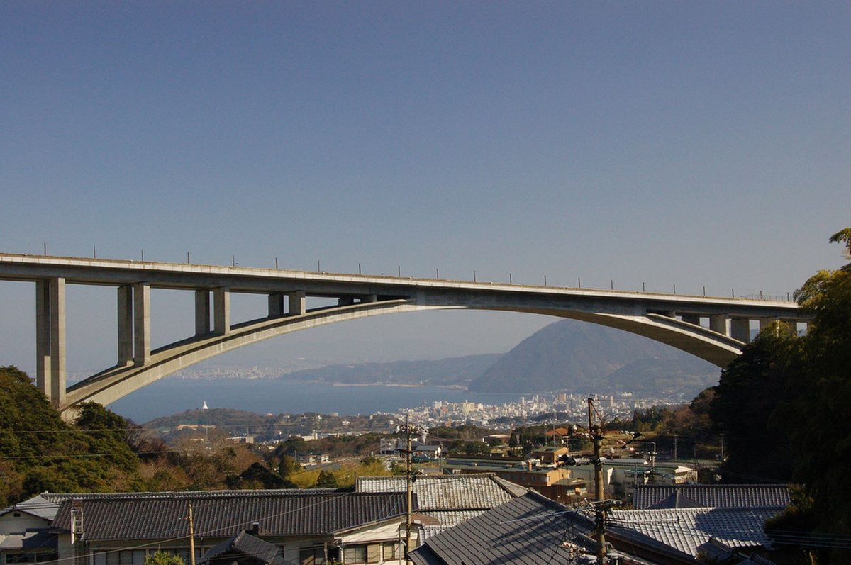 Beppu Myoban bridge.jpg