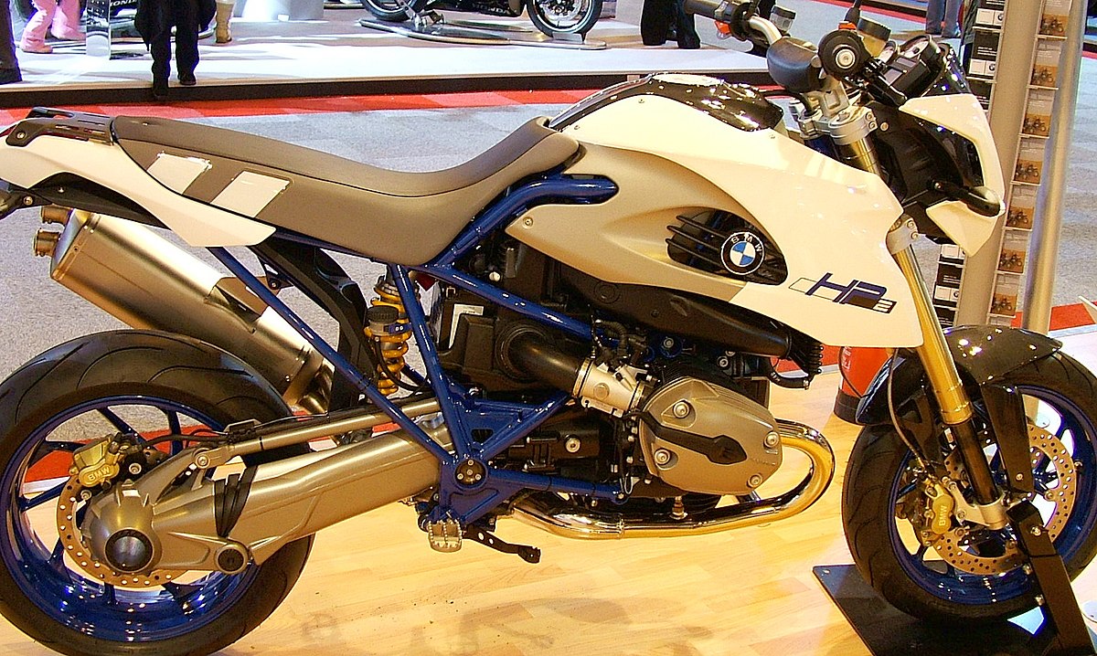 BMW HP2 Megamoto.jpg
