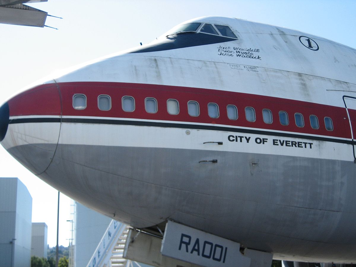 Boeing 747