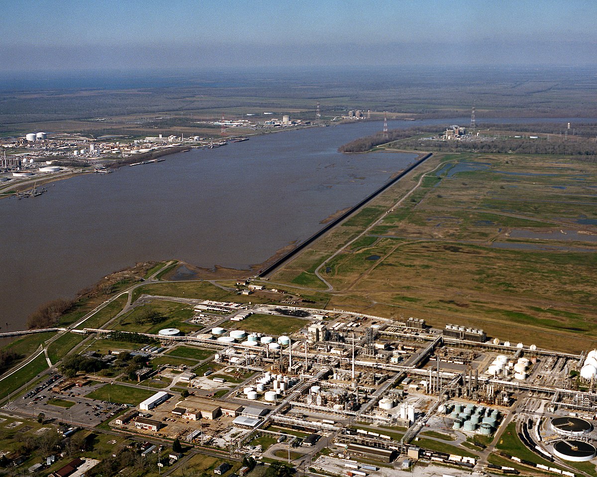 Bonnet Carre Spillway aerial view west.jpg