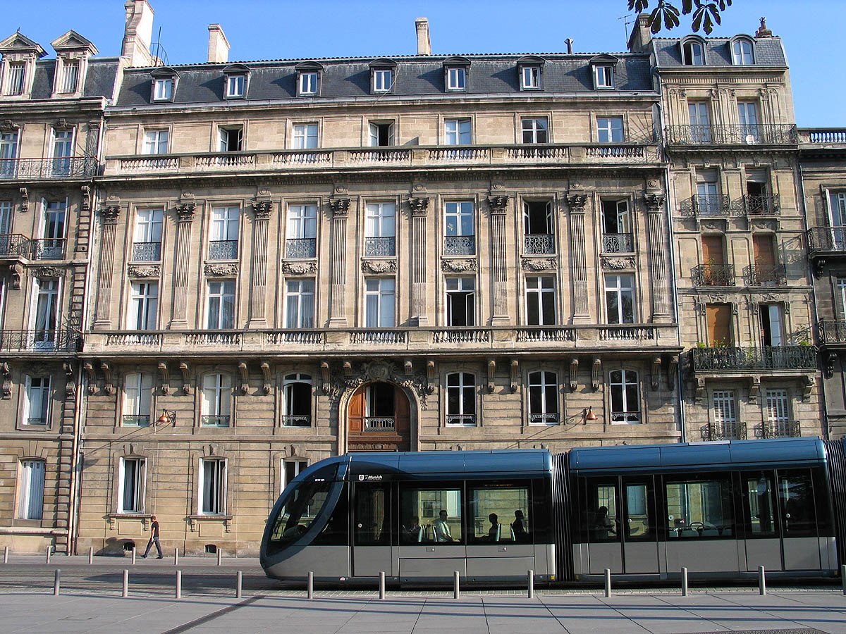 Station Hôtel de Ville (Tram de Bordeaux)