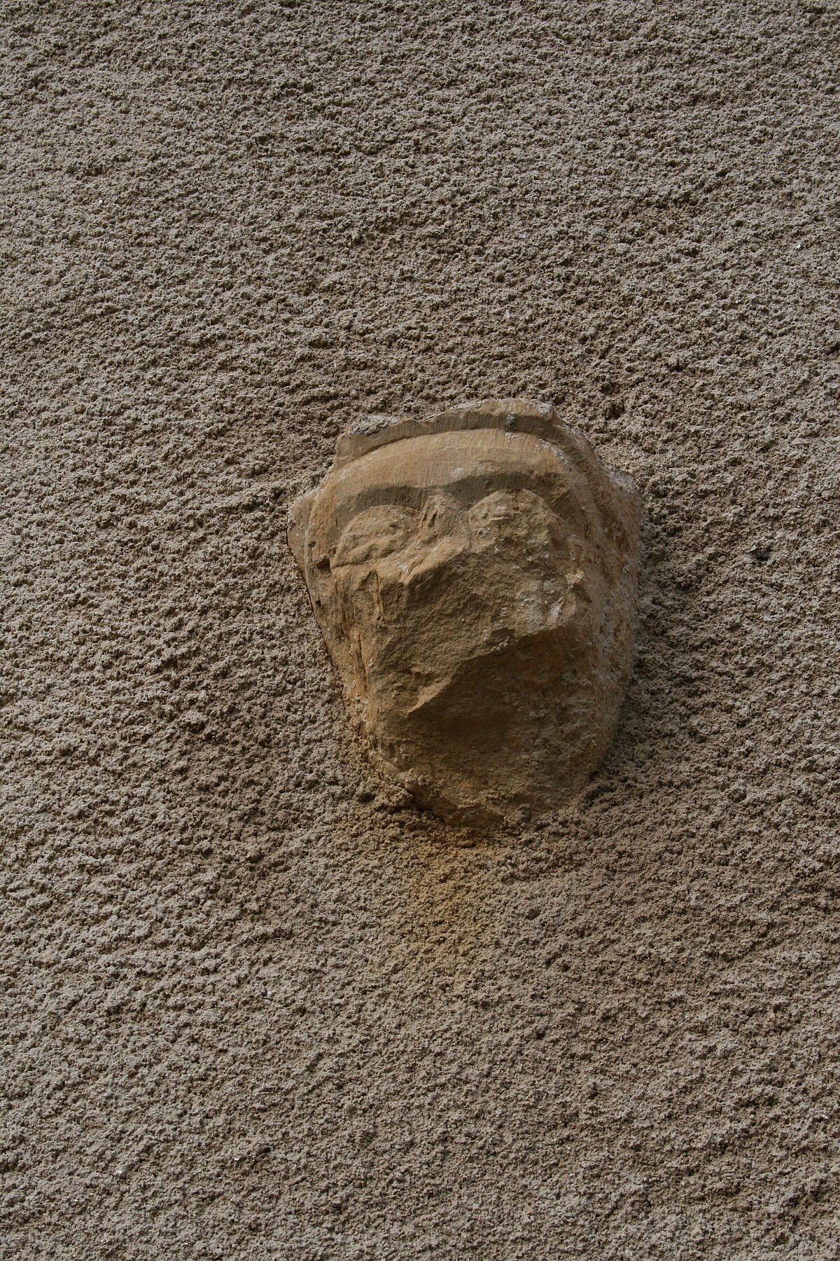 tête sculptée