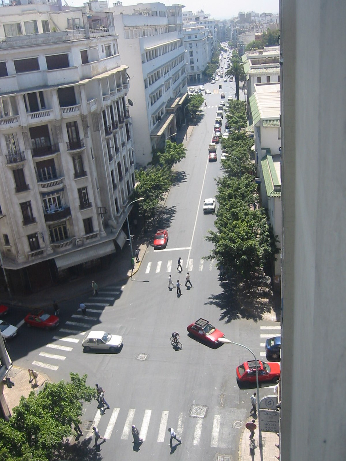 Vue sur le Boulevard de Paris dans le centre ville.