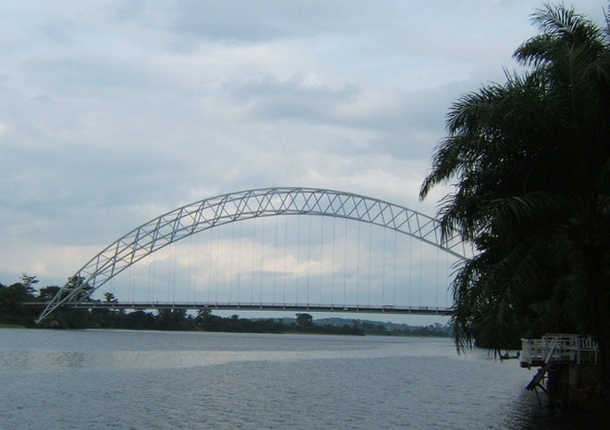 Bridge in Akosmbo, Ghana (Adomi bridge).jpg