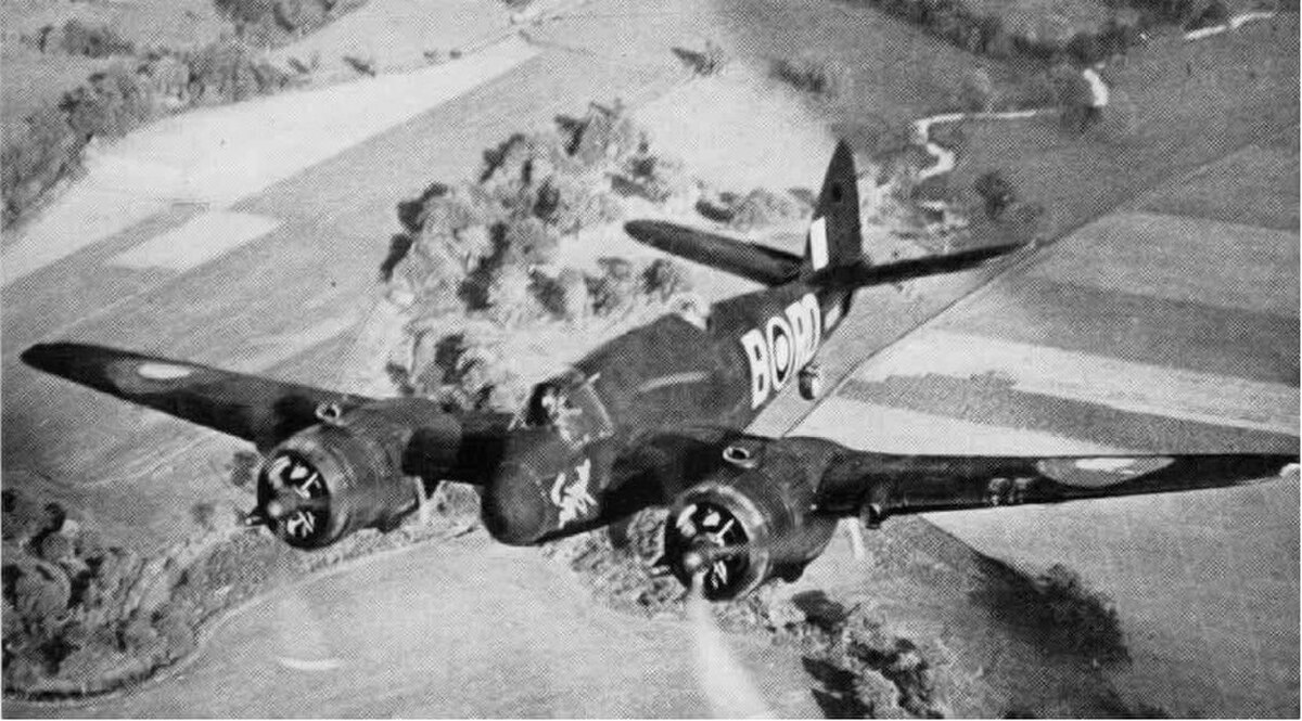 Bristol Beaufighter NAN15Dec43.jpg