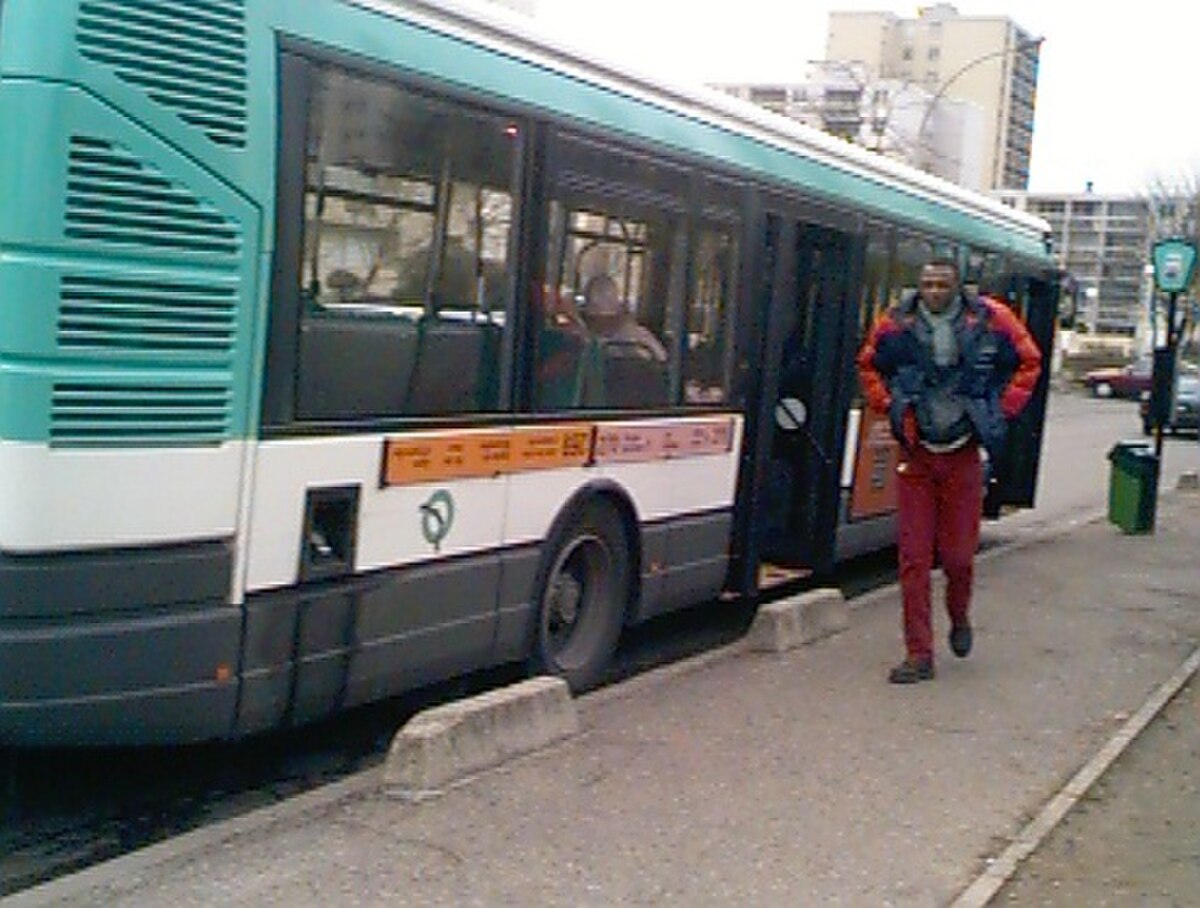 Bus 370.jpg