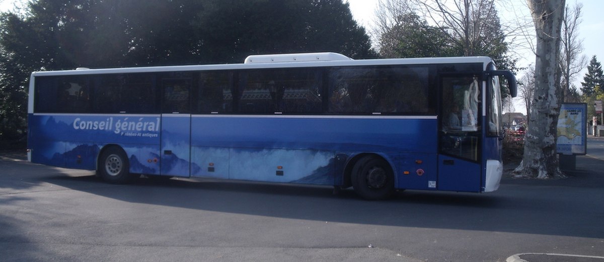 Société des transports interurbains Pyrénées Atlantiques