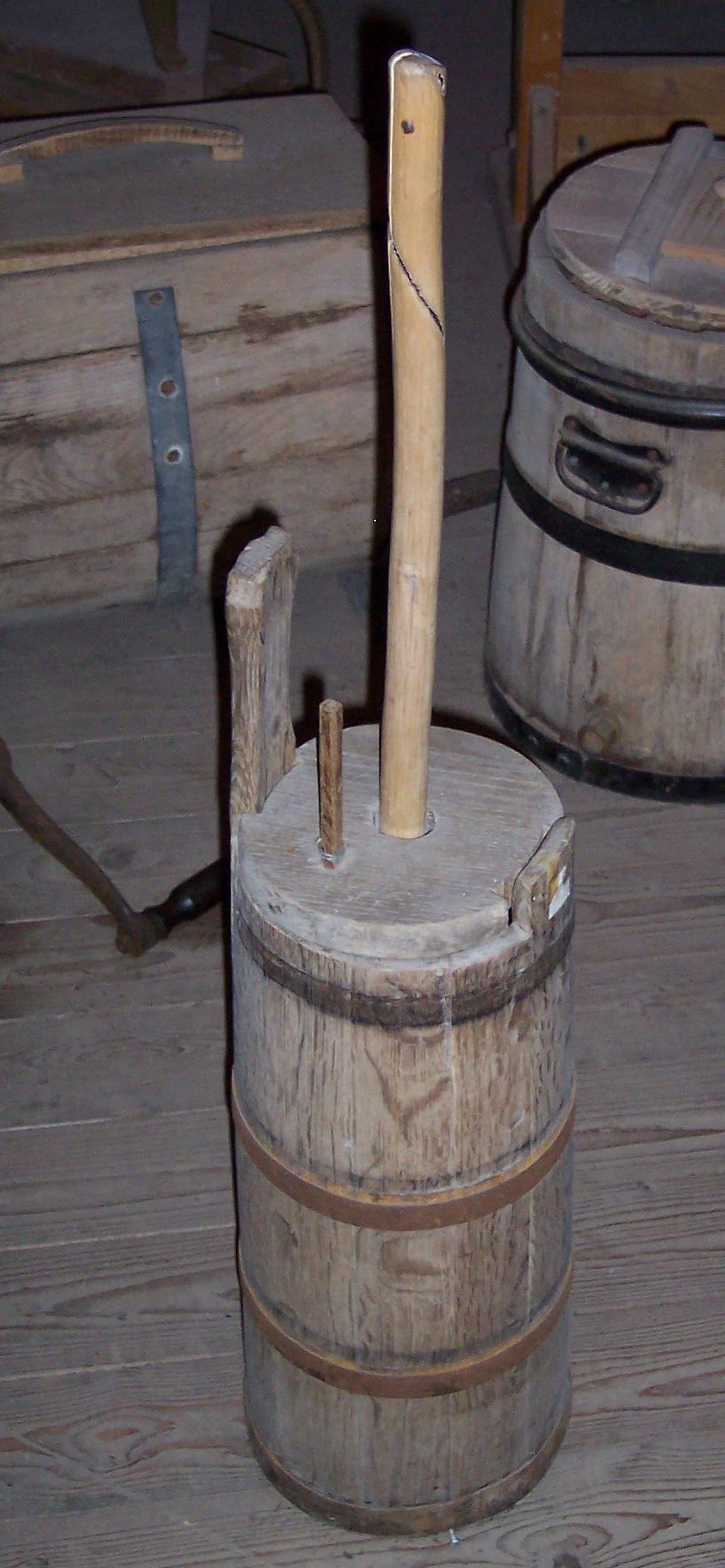 Baratte verticale à batte