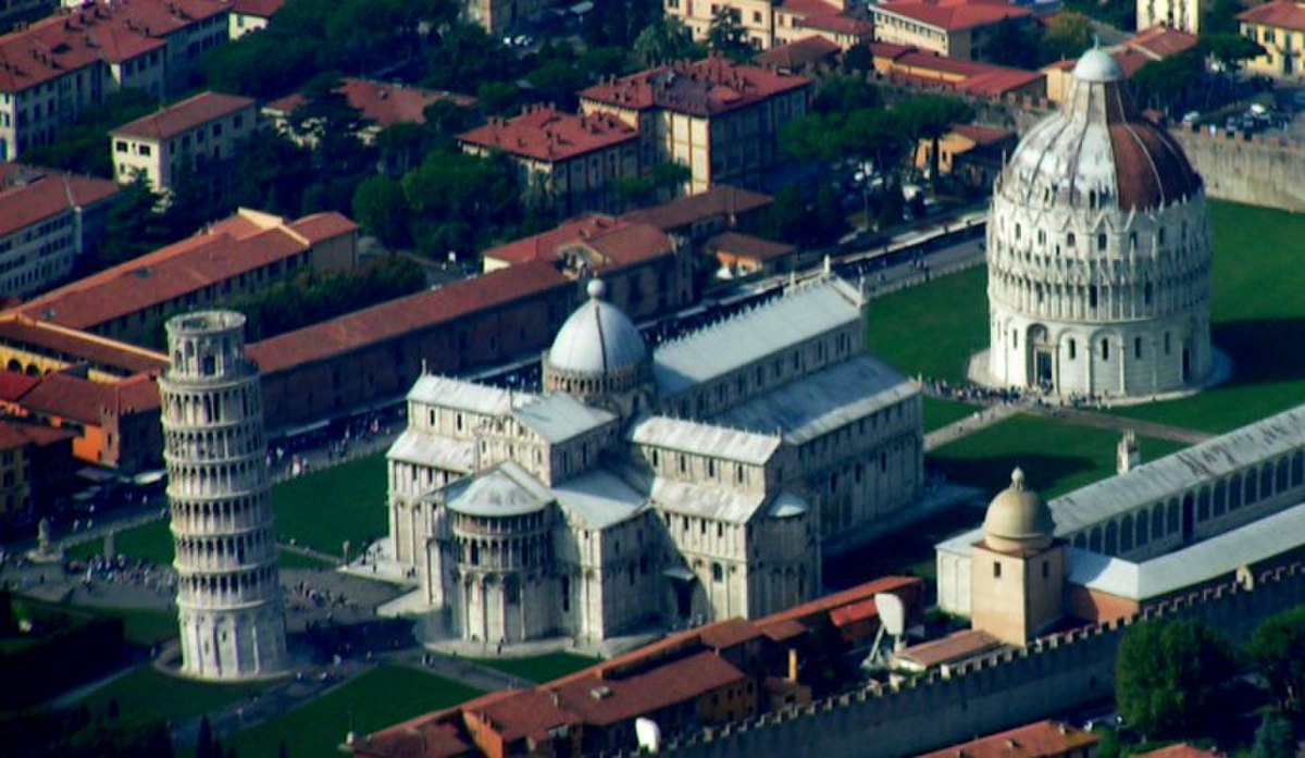 Piazza dei Miracoli (Pise)
