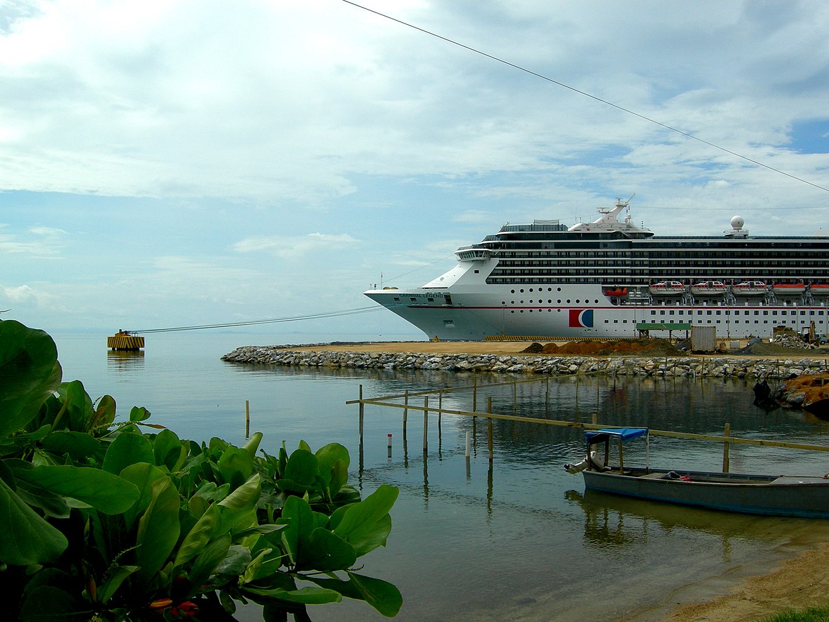 Carnival Legend
