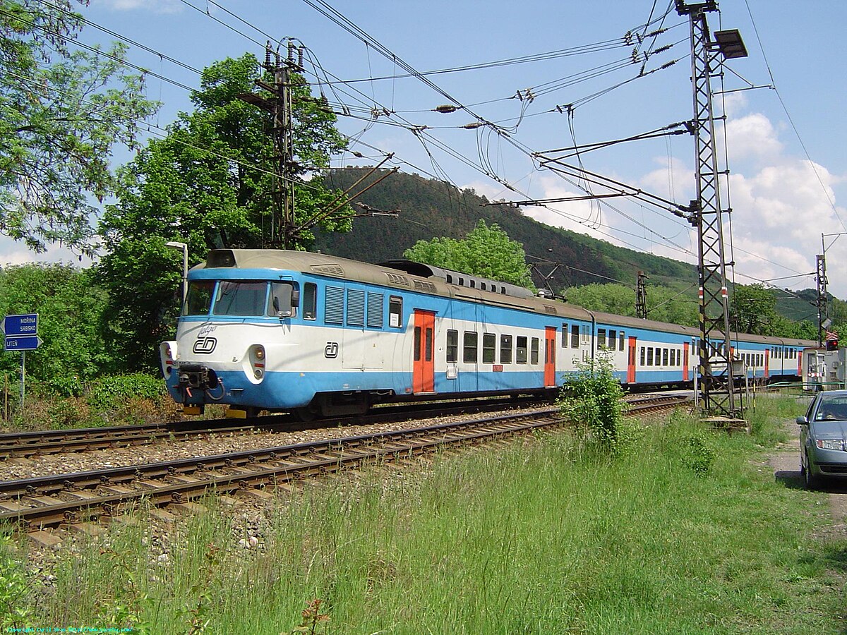Caténaire 15 Kv 16Hz 2/3