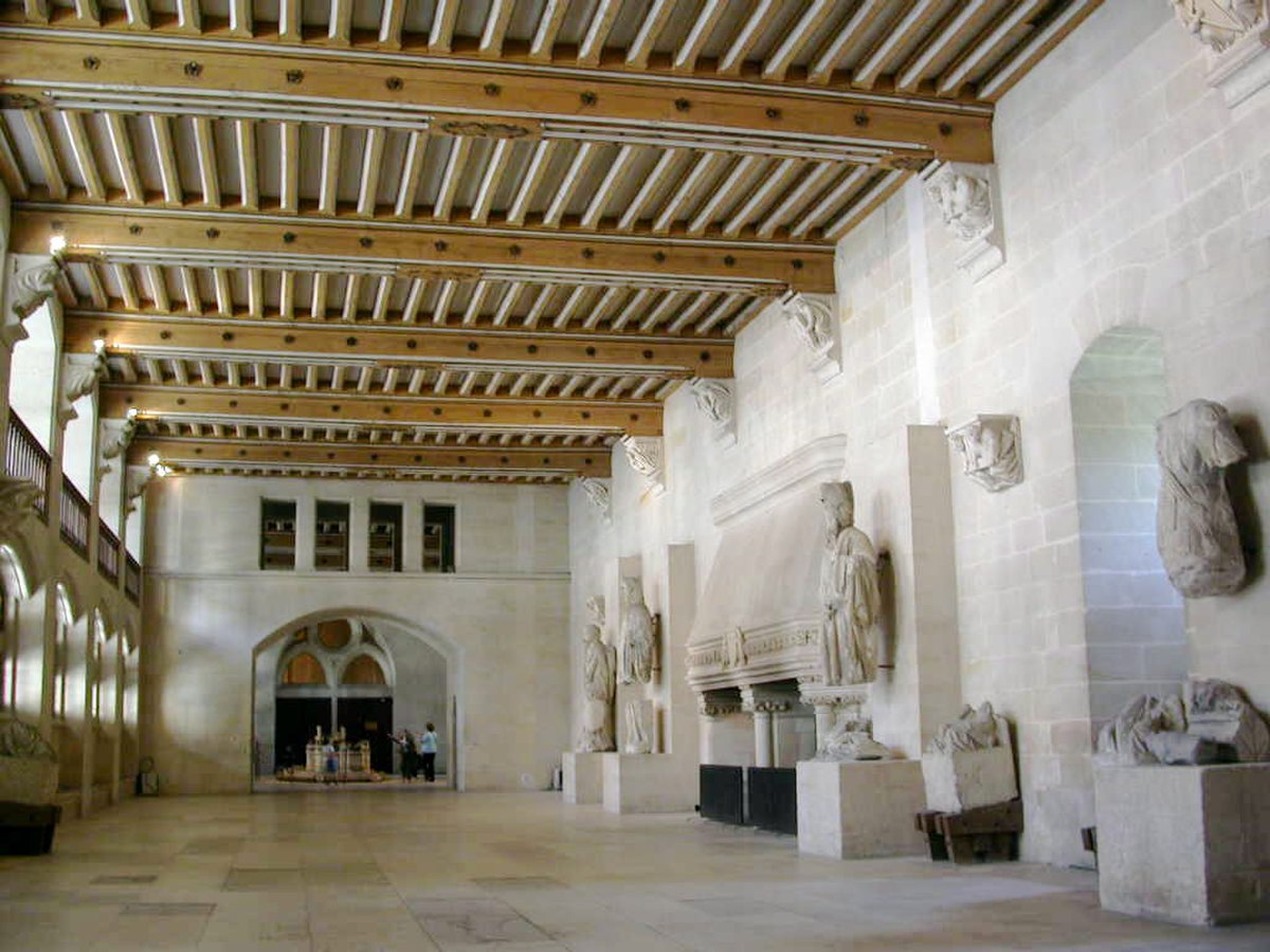 Chateau de Pierrefonds DSCN2415.jpg