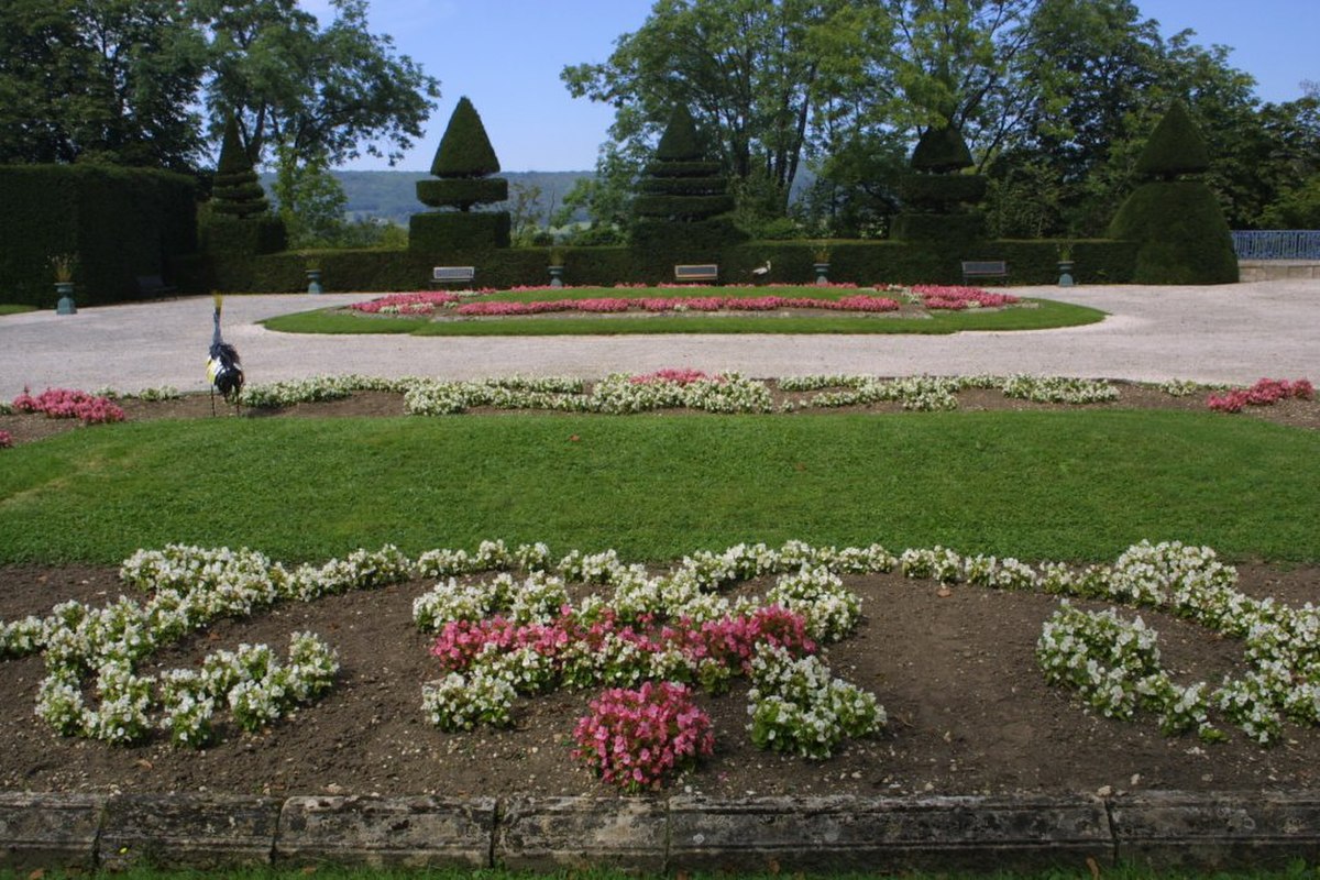 Château de Vaire-Le-Grand 26.jpg
