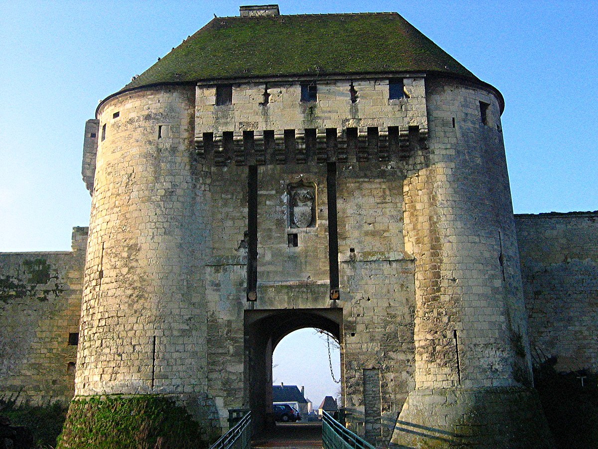 Mâchicoulis au-dessous la porte du Caen