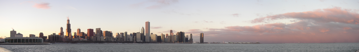 Panorama urbain sur Chicago depuis le lac Michigan.