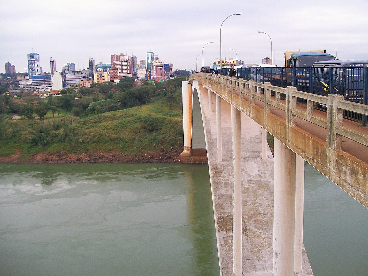 Ciudad del Este puente de la Amistad.jpg