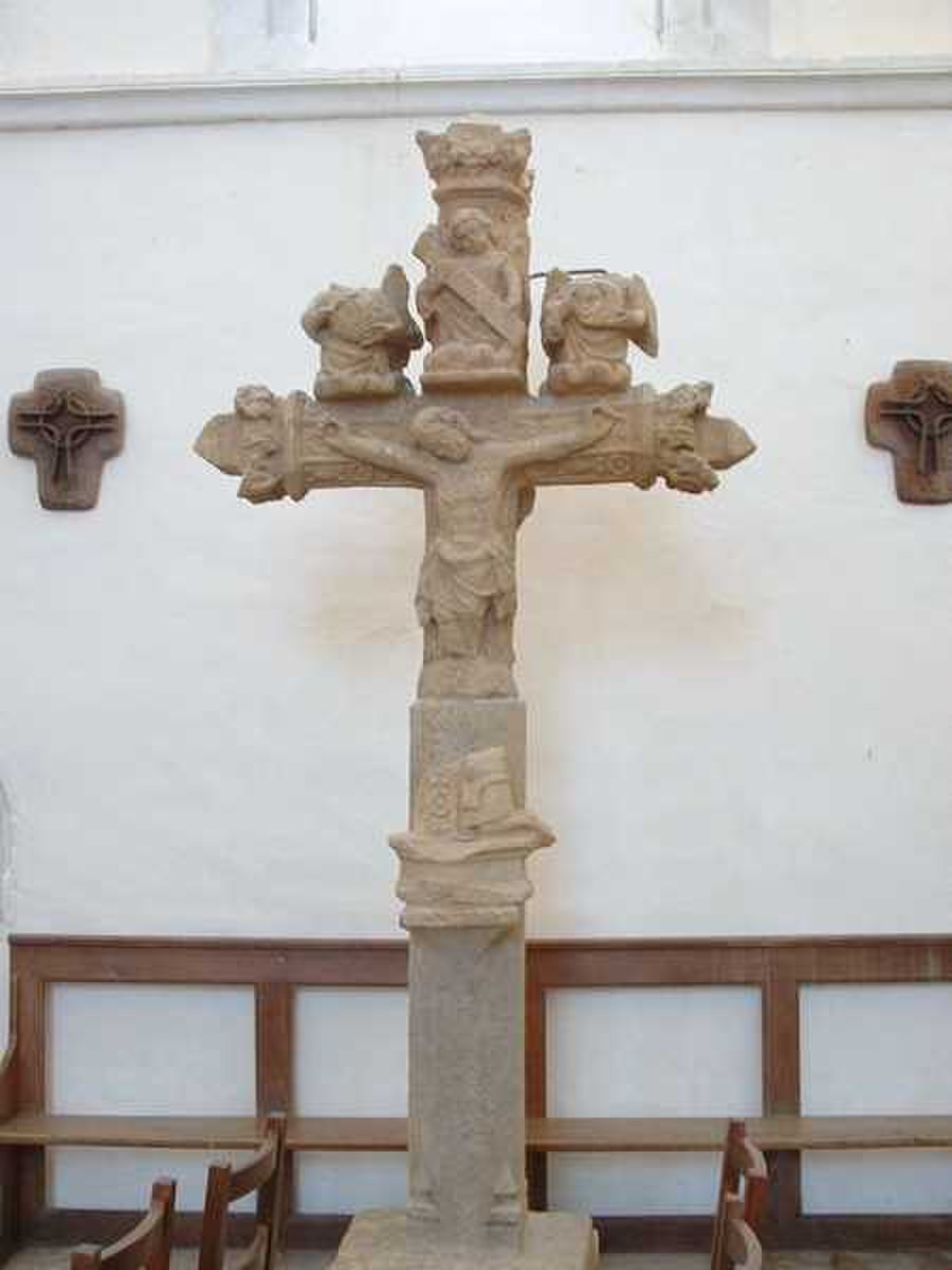 Collégiale de Montréal (Yonne) 414.JPG