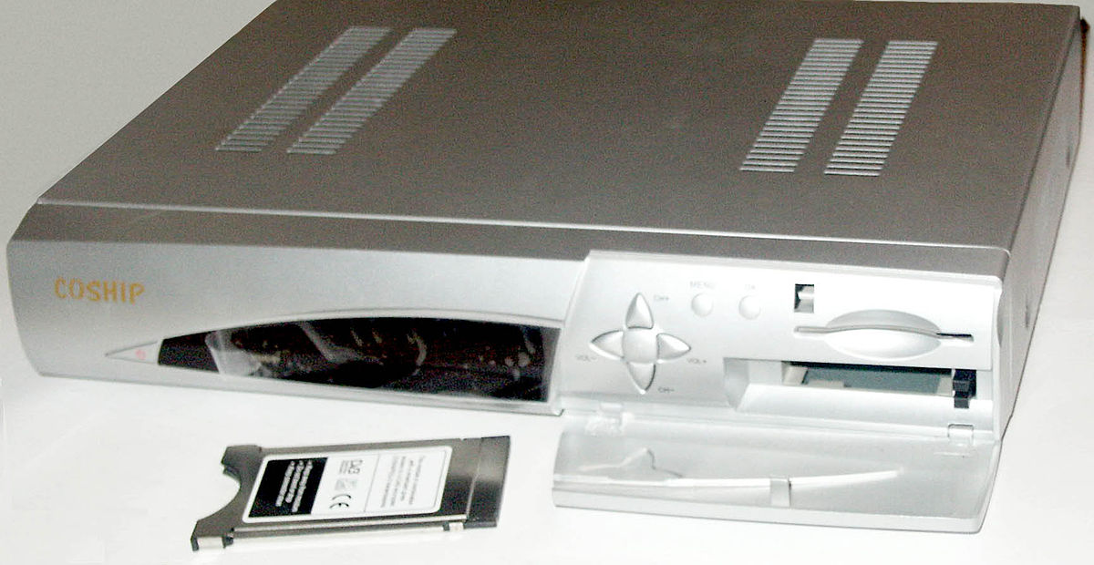 Récepteur DVB avec module d'interface commune