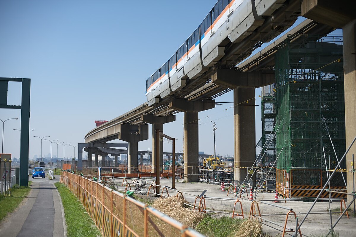 ConstructionSite Tokyo-Monorail NewStation.jpg