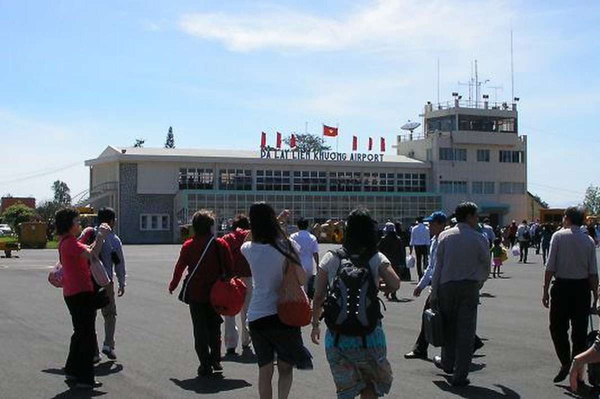 Aéroport de Liên Khuong