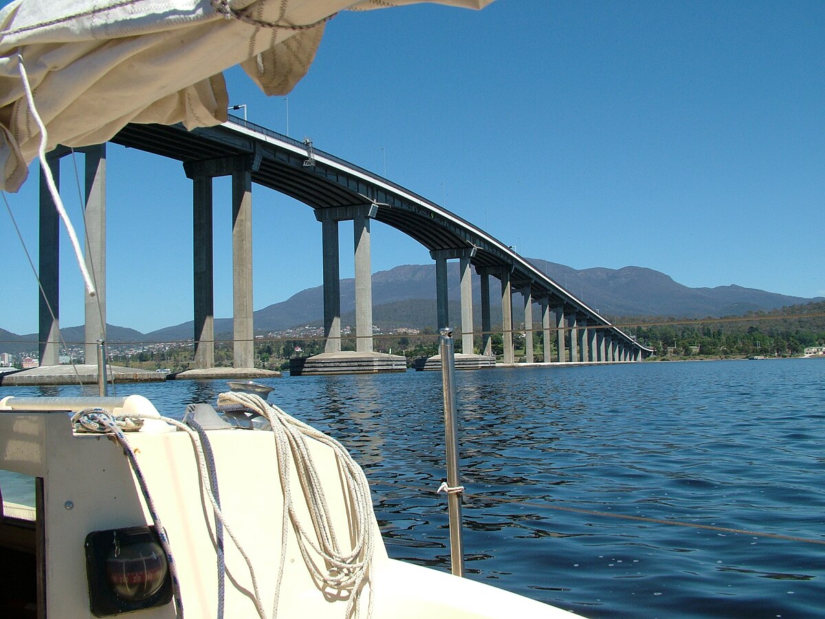 Derwent River 013.jpg