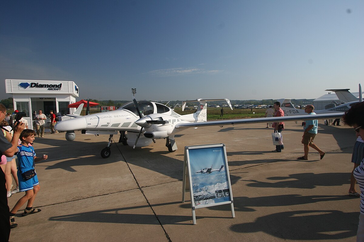 Diamond DA42