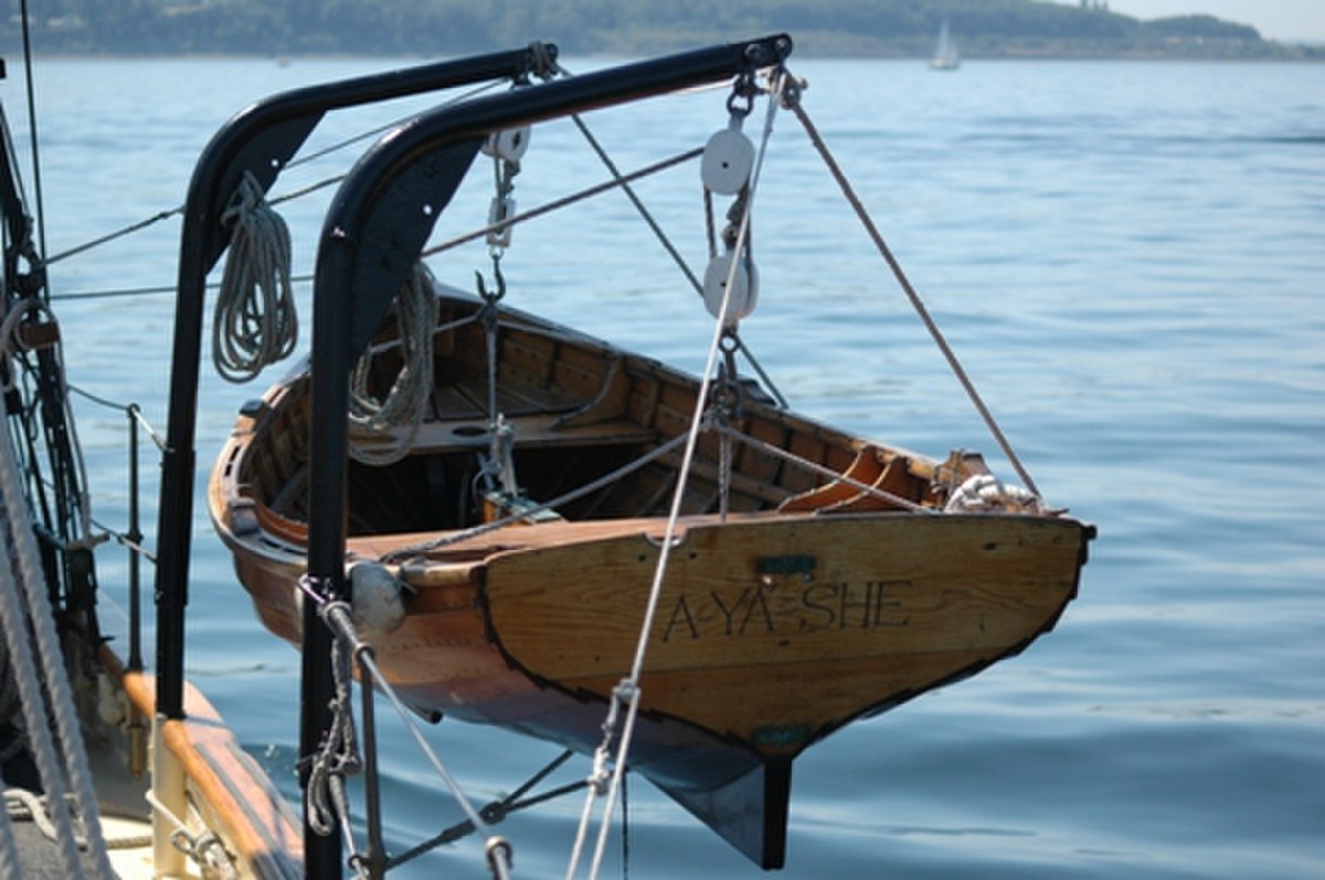 Embaracation sur la goélette Adventuress