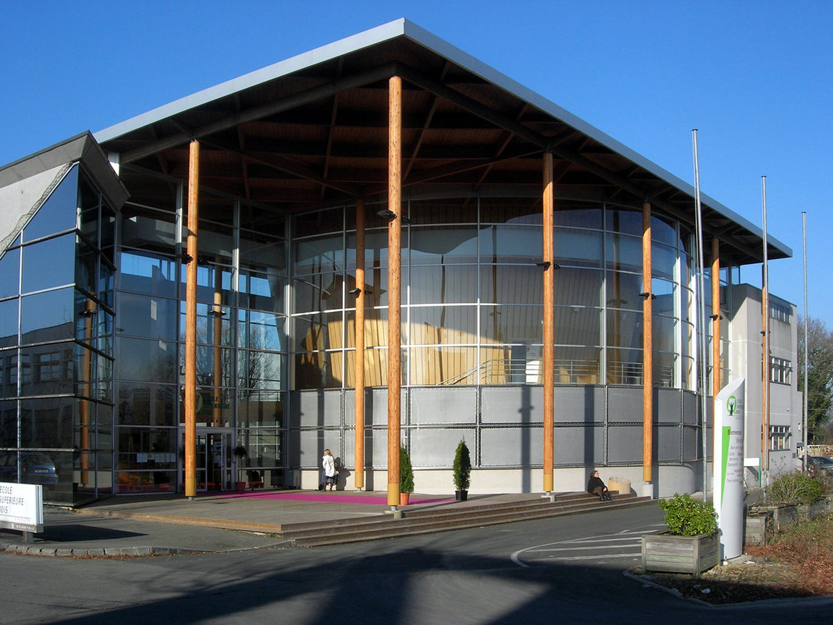 École Supérieure du Bois