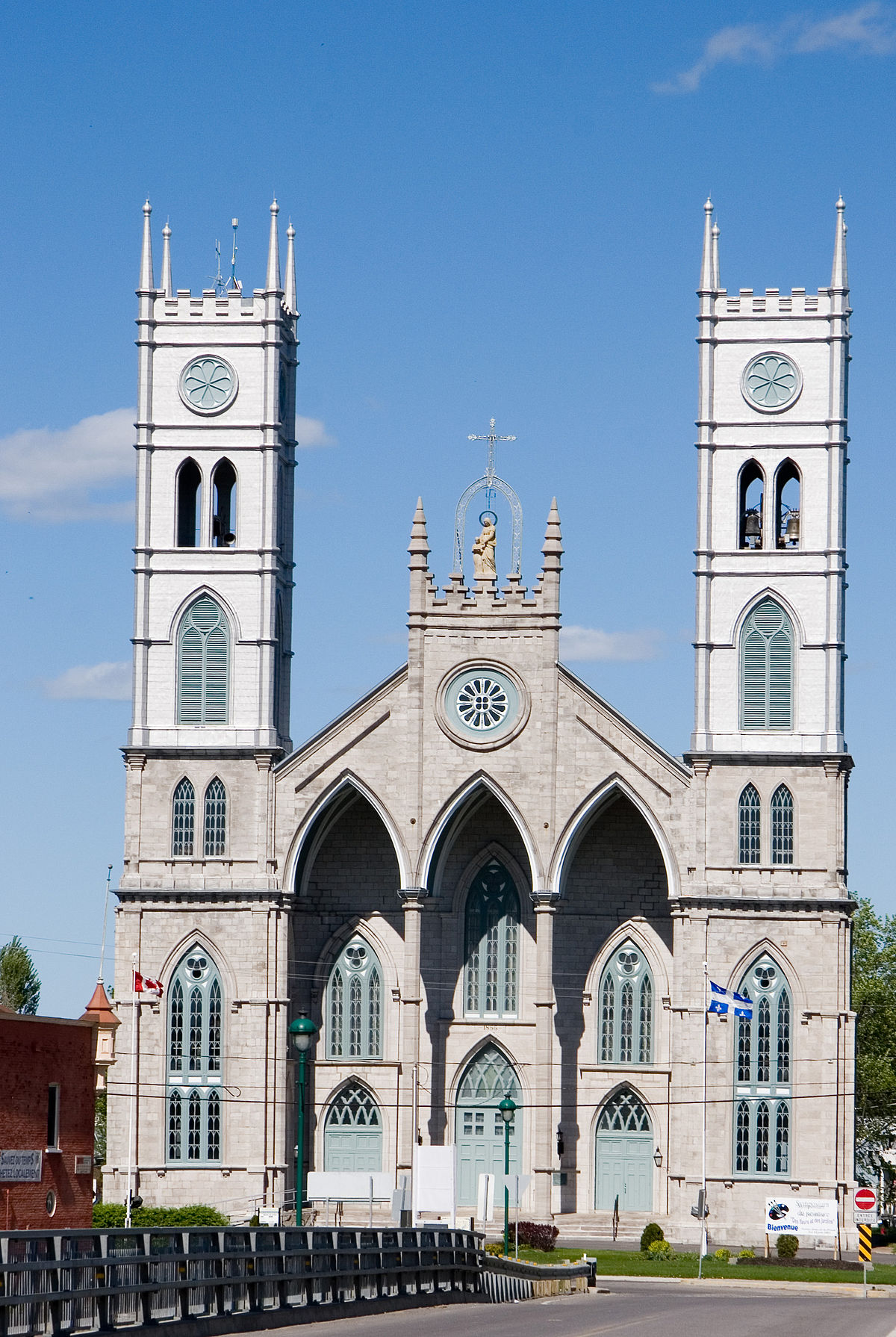Église Sainte-Anne-de-la-Pérade.JPG