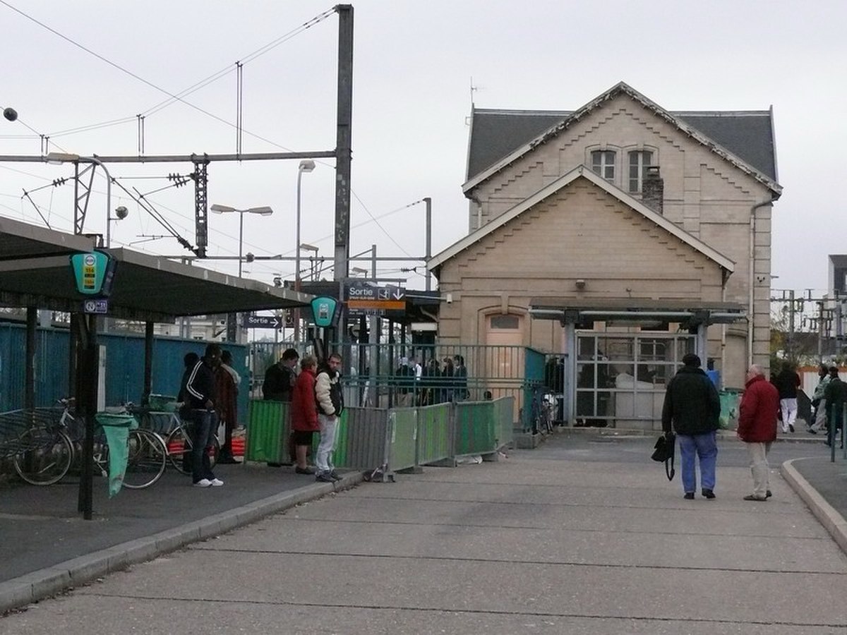 Gare d'Épinay - Villetaneuse