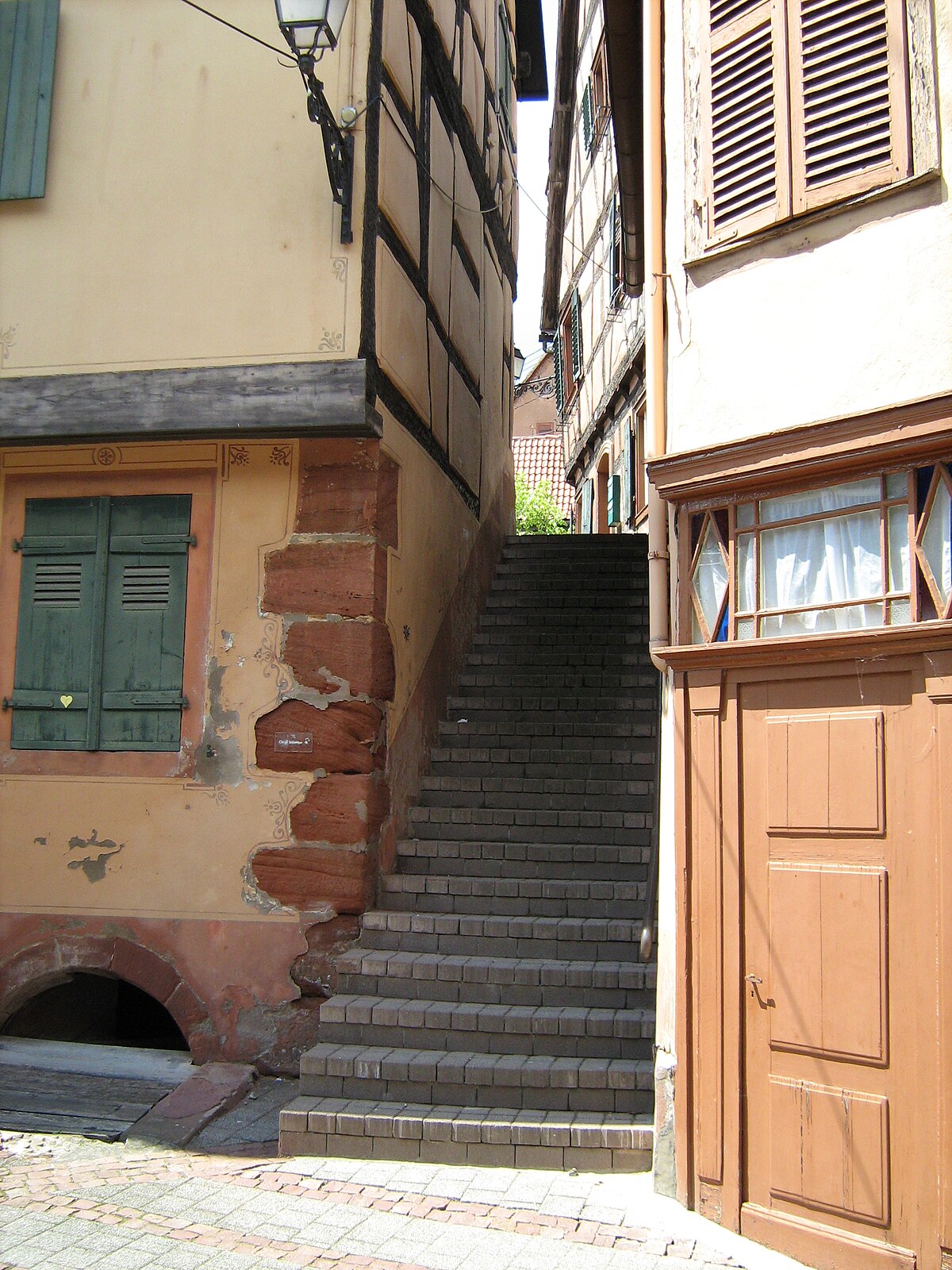 Place du Marché aux Grains de Bouxwiller (Bas-Rhin)