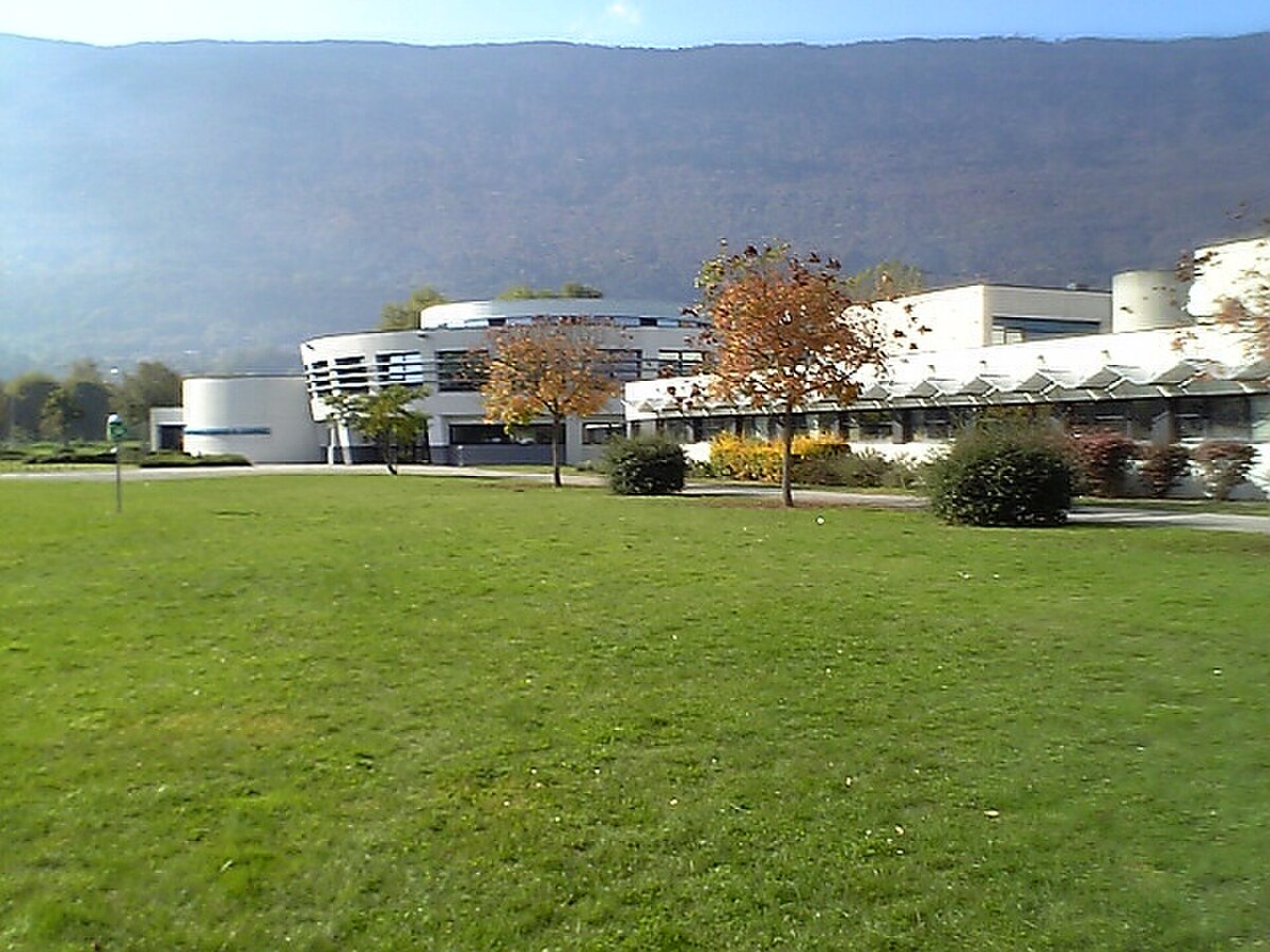 École supérieure de commerce de Chambéry Savoie