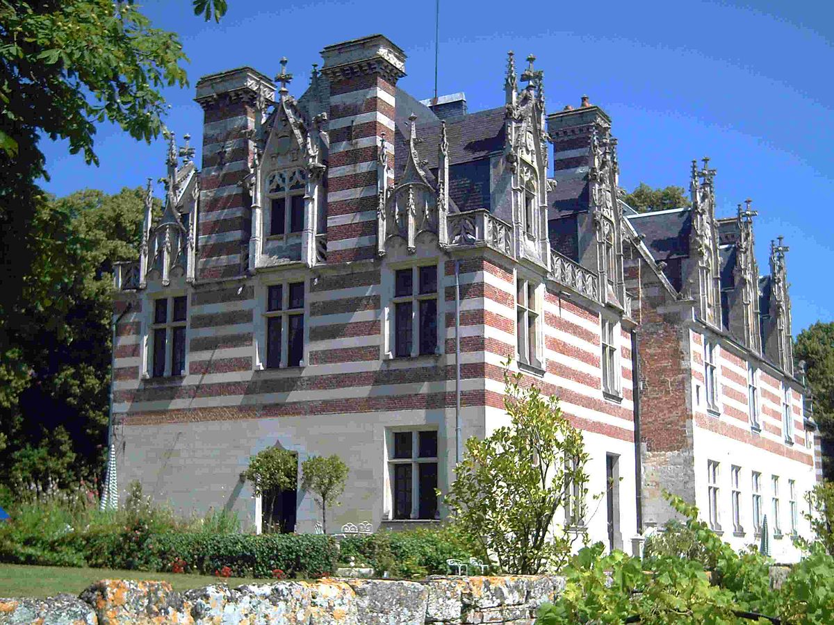 Liste des châteaux français par période