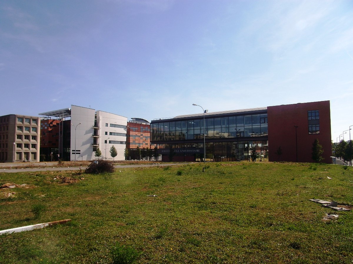 Université d'Évry-Val d'Essonne